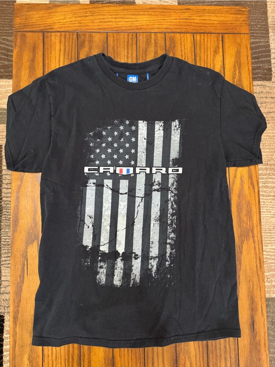 General Motors Other - Camero Black Graphic American Flag Men's T-Shirt